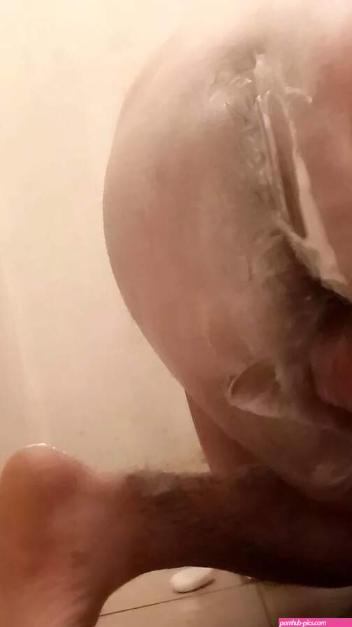 Hwini Hbiba Hweni Ana Hayja 3afak Khchih Kaml: Gay Man Porn feat. Film