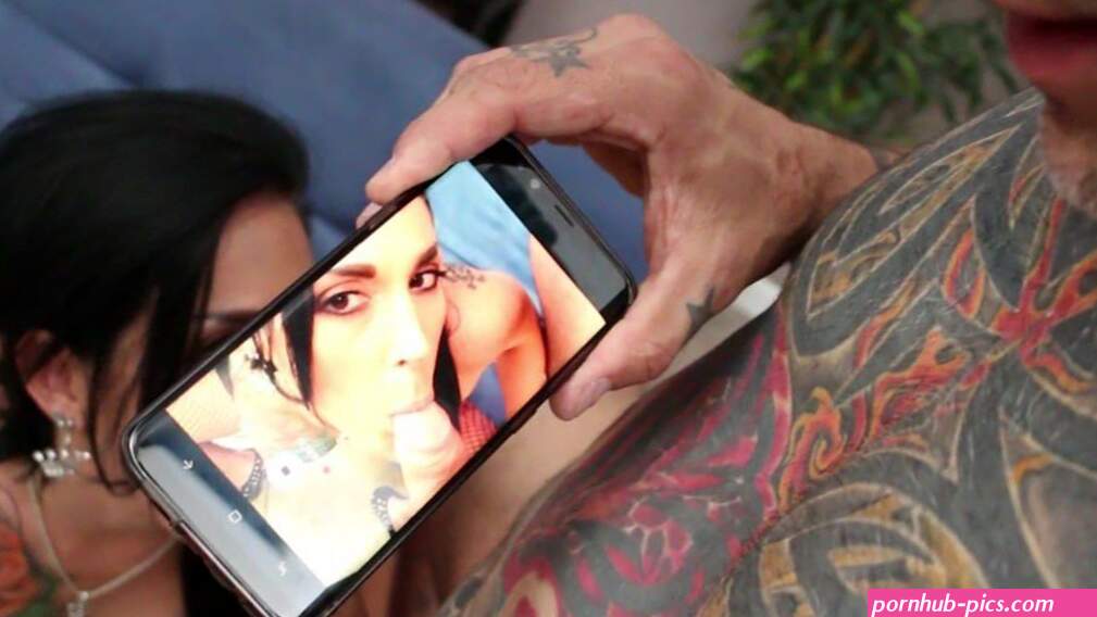 Miss Marie Bossette Gets Her Pussy Tattoo Fucked porn picture gallery