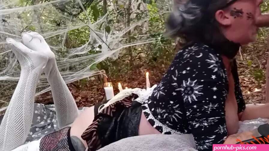 Rough face fuck babe gets sloppy and slutty ONLYFANS Halloween