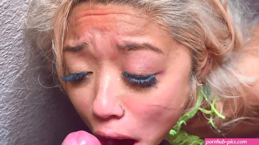 Sexy Aziatische tienersletten Face Fucking ruwe seks facials compilatie