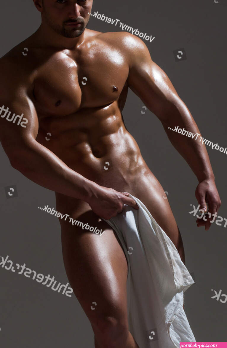 Handsome Nude Man Muscular Bodybuilder Macho Stockfoto 576751600