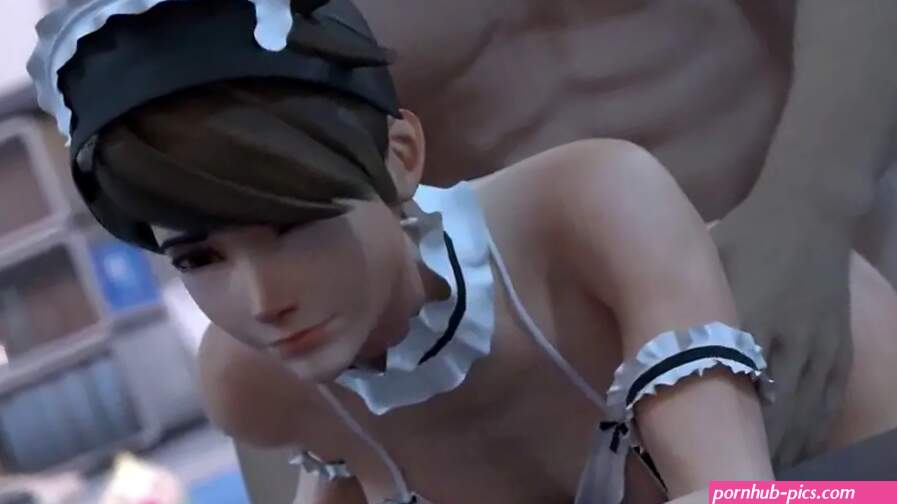 Maid Tracer anal sex
