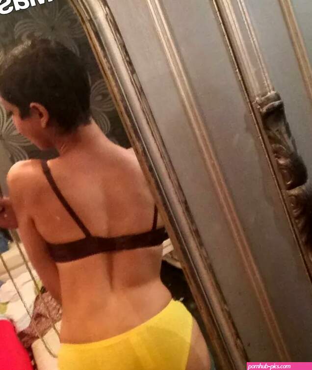 Naga Munchetty Nude OnlyFans Leak Picture 9oIYYtyI4m