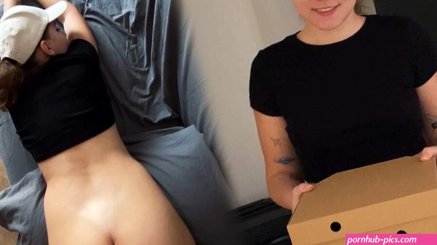I Fuck The Amazon Courier Intese Sex Porn Videos: Free Full HD 1080p XXX-rated Sex Videos 2025