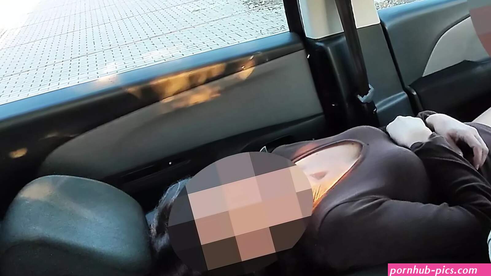 Girl Fingering Pussy In Daddys Car Until He Sees Porno Videos