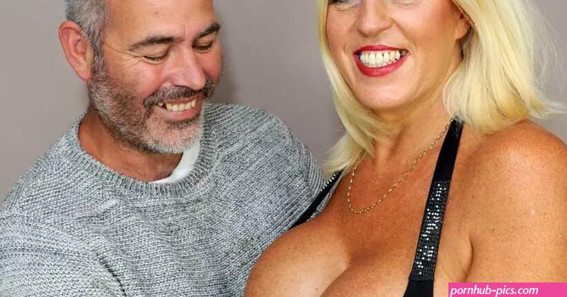 Woman with biggest boobs in Britain squeezes her waist down to 24 inches with rib-crushing corset