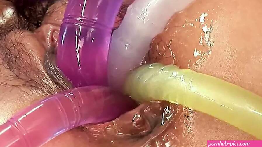 Free Dildo Gangbang 720p HD Porn Videos