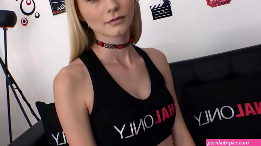 ANAL ONLY Tiny teen Alicia Williams anal tryout