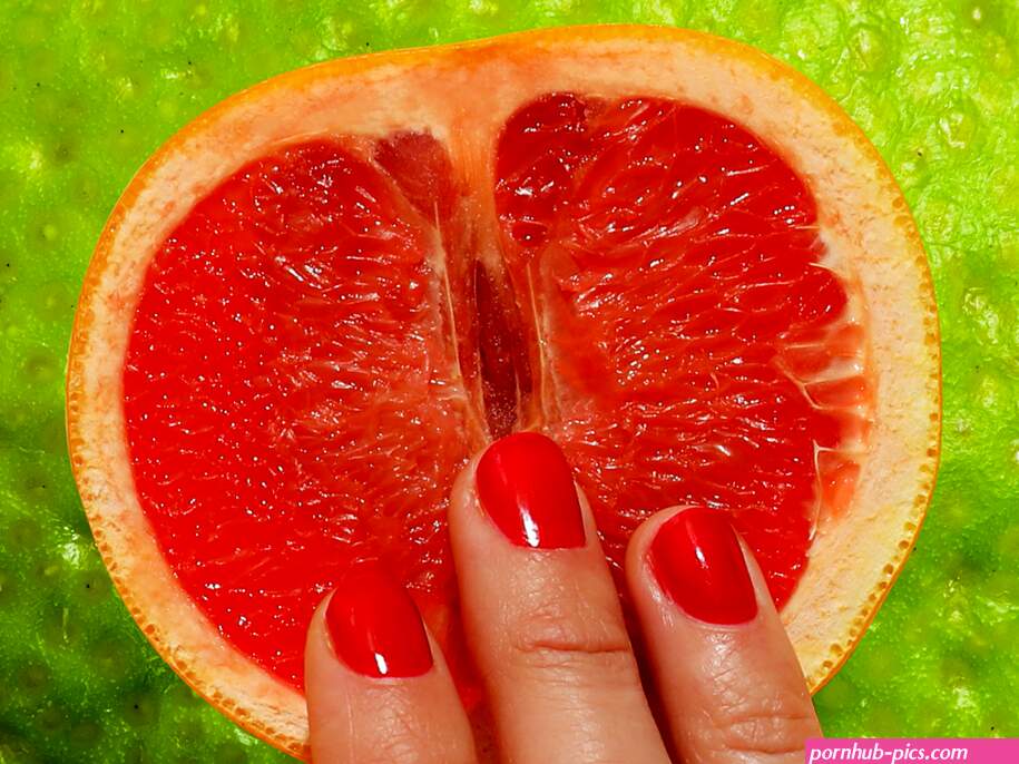 How to Do Anal Fingering and What Ass Fingering Feels Like