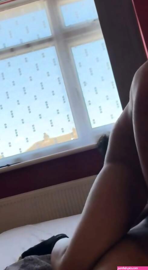 Horny Sexy Babe Fucks And Sucking Dick Shows Her Boobies
