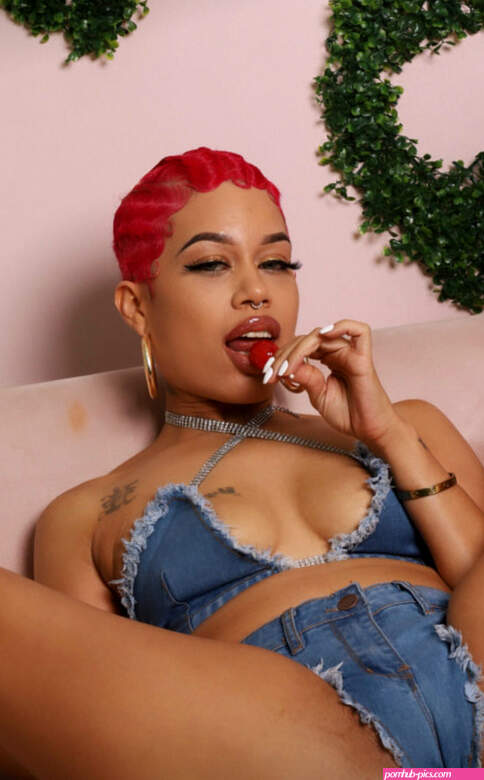 jasaminebanks jasaminebankstv Nude Leaked OnlyFans