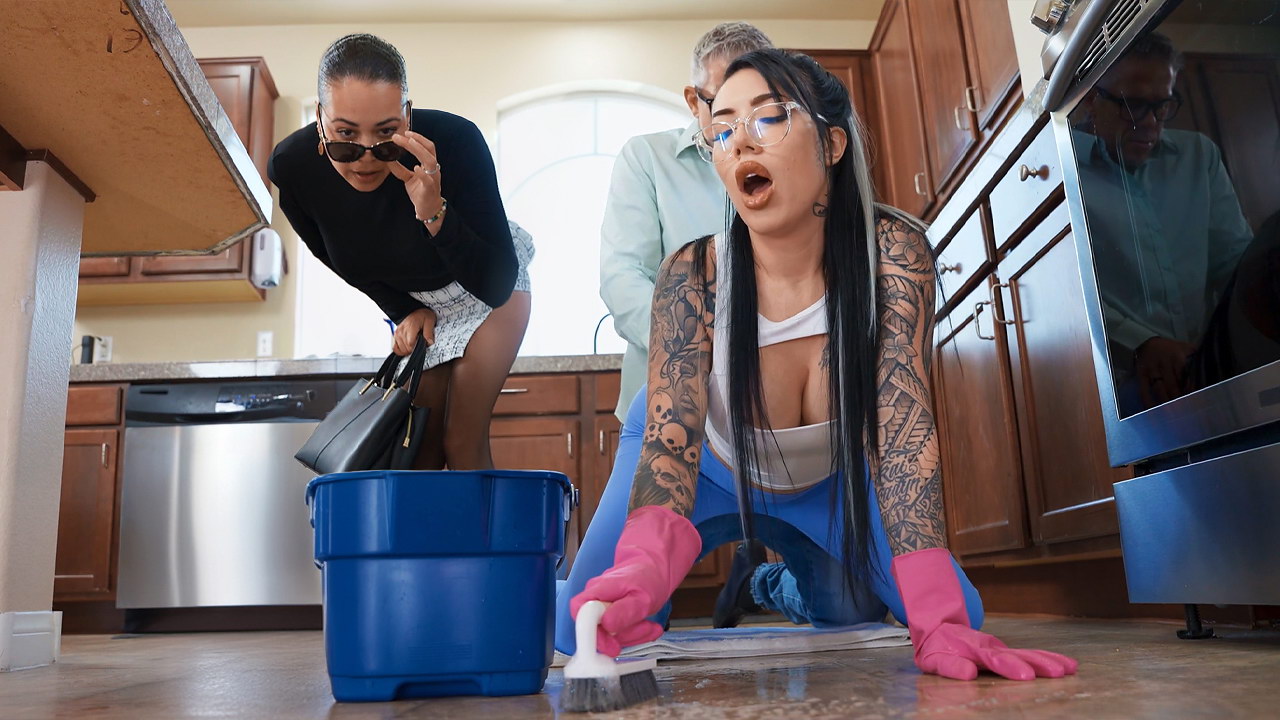 He was fucking their maid while his wife went grocery shopping