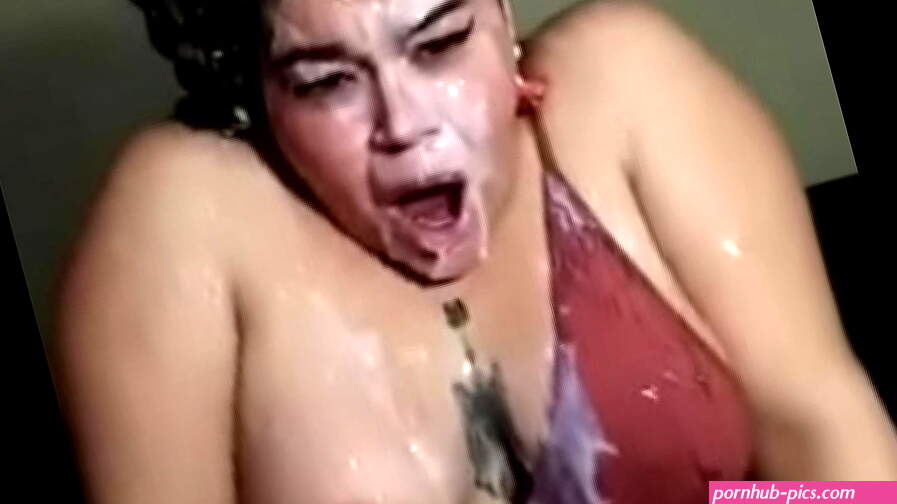 Chubby latin masturbate