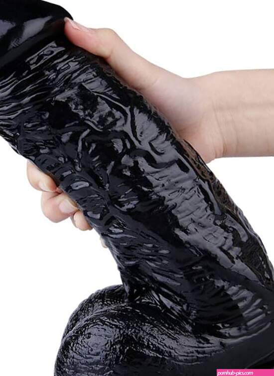 XXXL Realistic Dildo with Suction Cup Giant Dildo Large Dildo Plug G-Spot Stimulation Sex Toys Prostate Massage Men and Women Masturbation Extreme SM Sex Toy Butt Plug Black : Amazon.de: Health