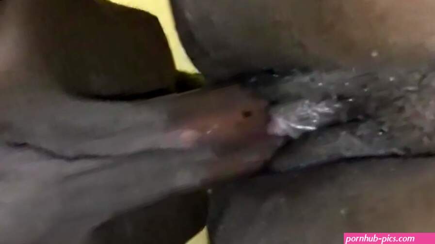 Free Black Cougar Let Him Cum Inside That Wet Pussy Porn Video