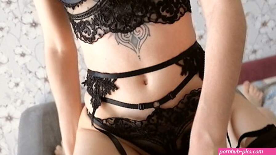 babe in lace lingerie gives all holes anal creampie