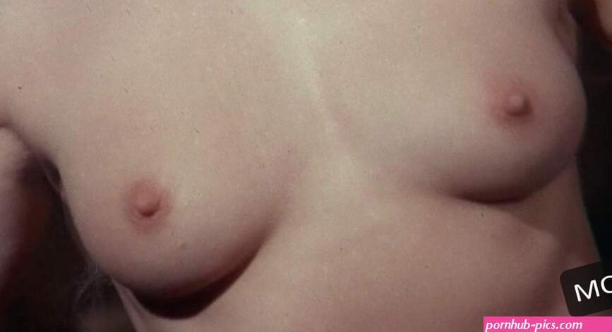 MARIANNE FAITHFULL Nude