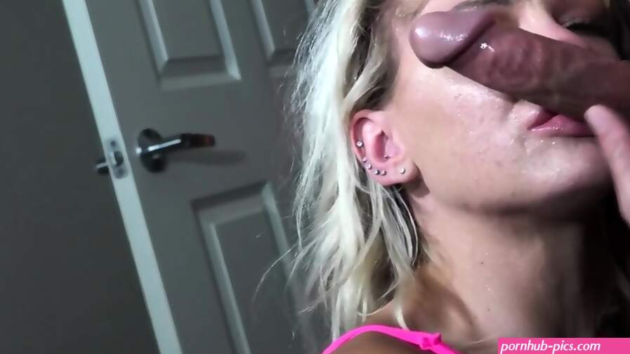 Skull Fucked Busty Milf Blonde Jerks Shlong