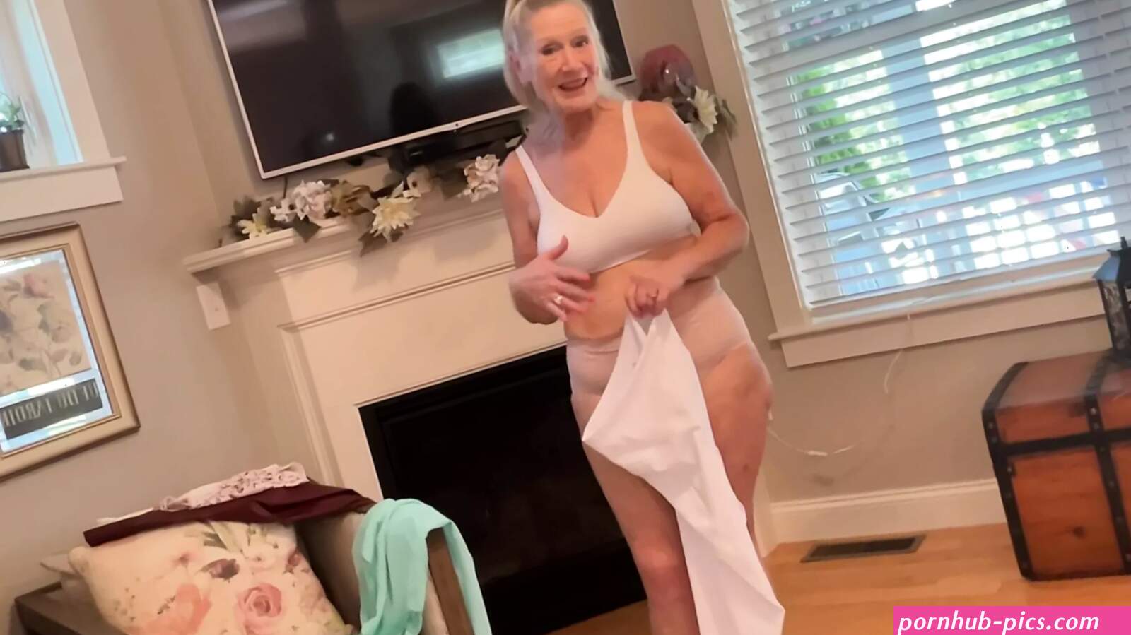 Mature 40 Plus Anal Porn Videos: Free UHD 4K 2160p XXX-rated Sex Videos 2026