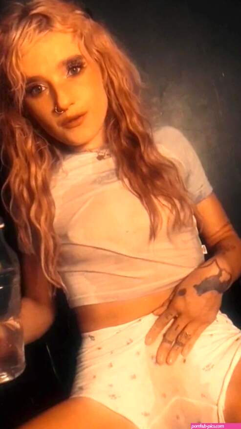 Horny Slut Pour Water on Herself While Wearing Only White ft. Moondrugz by Dominate This Slut: Piercing Fetish Tattoo Ass Teen 18 Porn