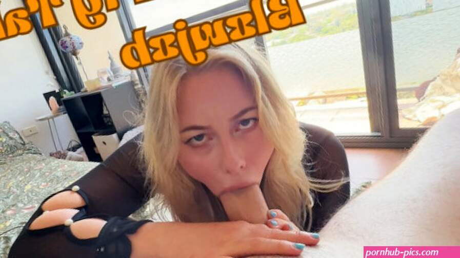Sexy Eyes Dirty Talk Blowjob
