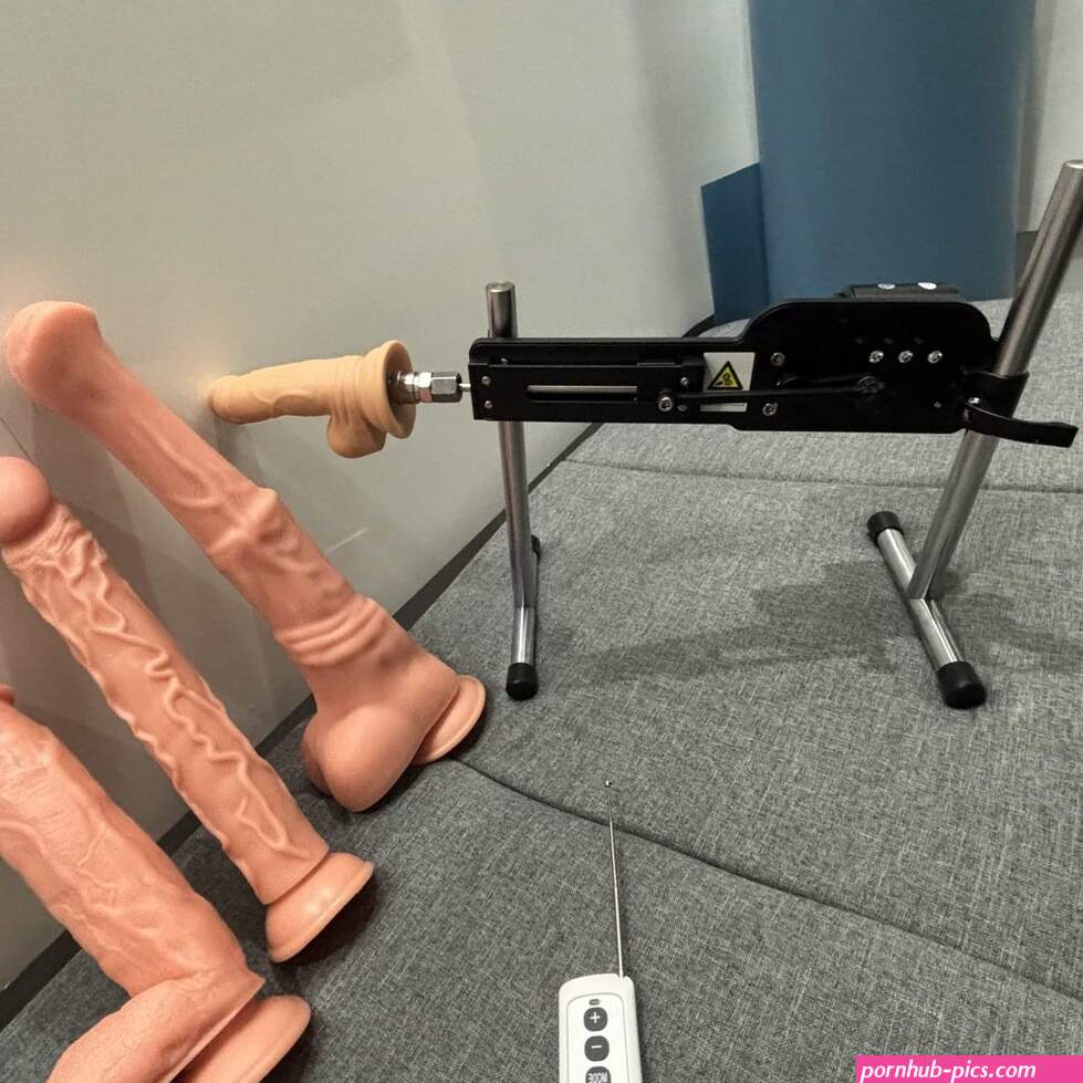 Premium Adjustable Sex Machine Love Machine Sex Toys Machine with Huge Dildo SM