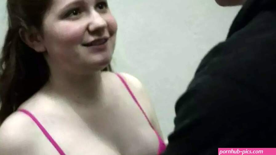 Emma Kenney Tits Porn Videos: Free XXX-rated Sex Videos 2026