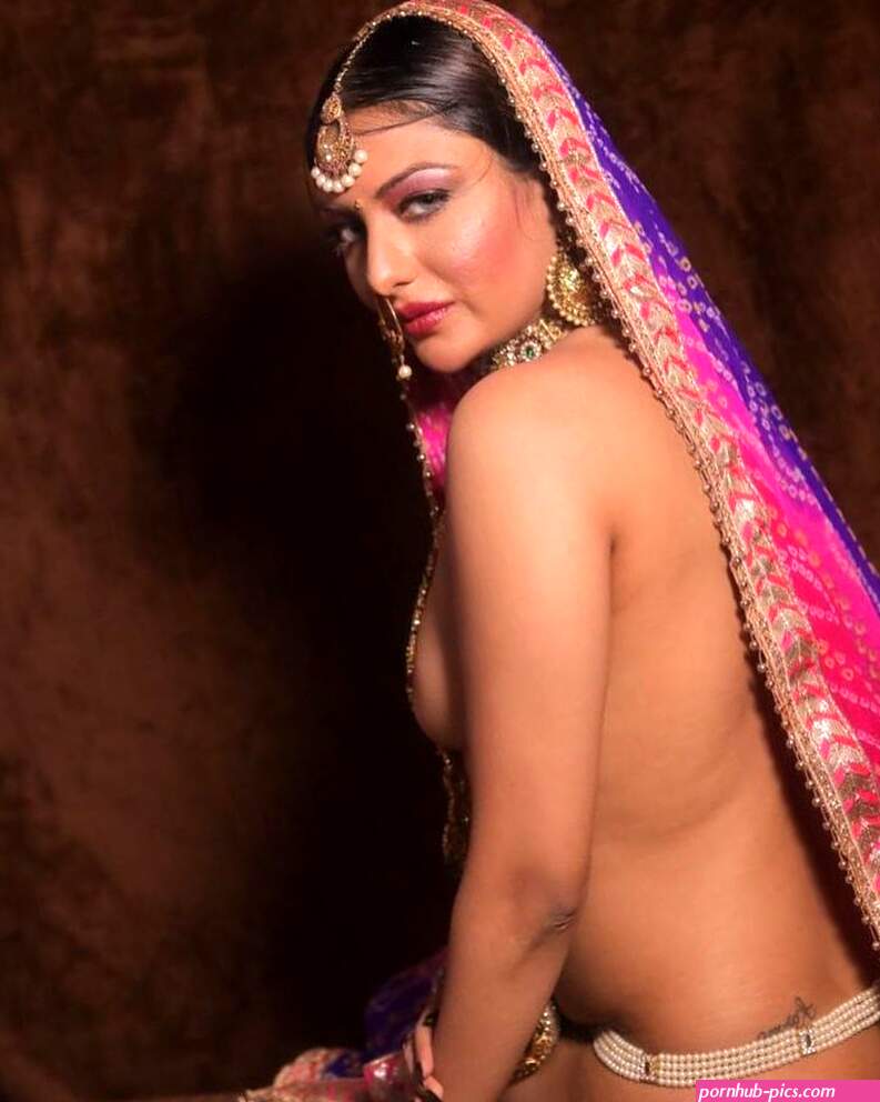 Khushi Mukherjee