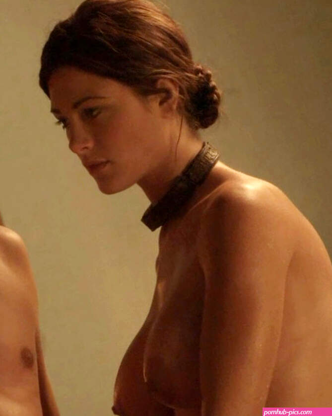 Laura Surrich nude Spartacus S01E06 2010