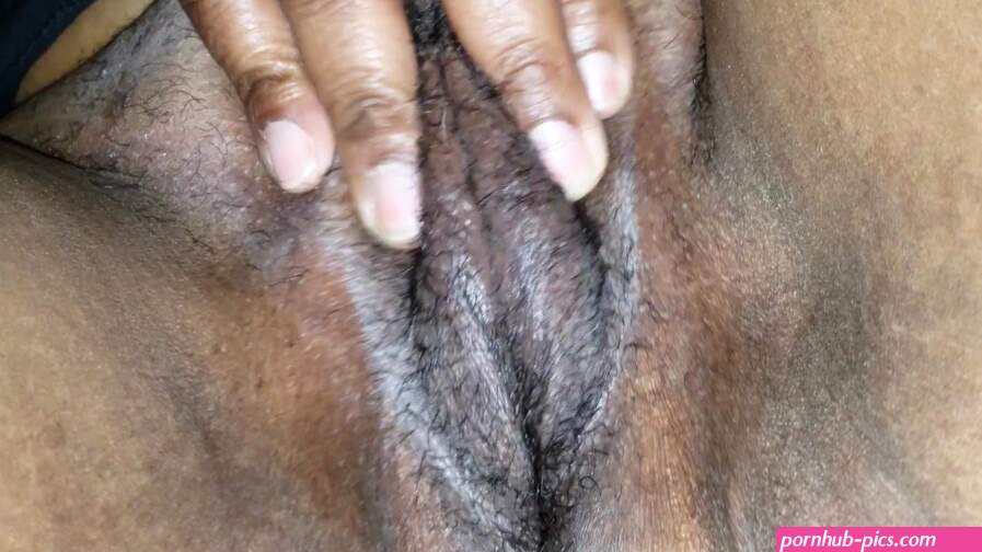 Puffy Ebony Pussy Lips
