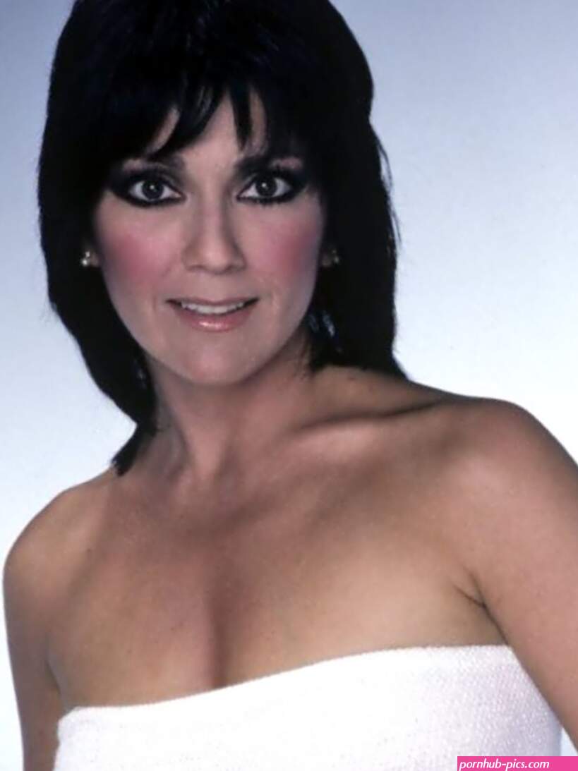 Joyce Dewitt