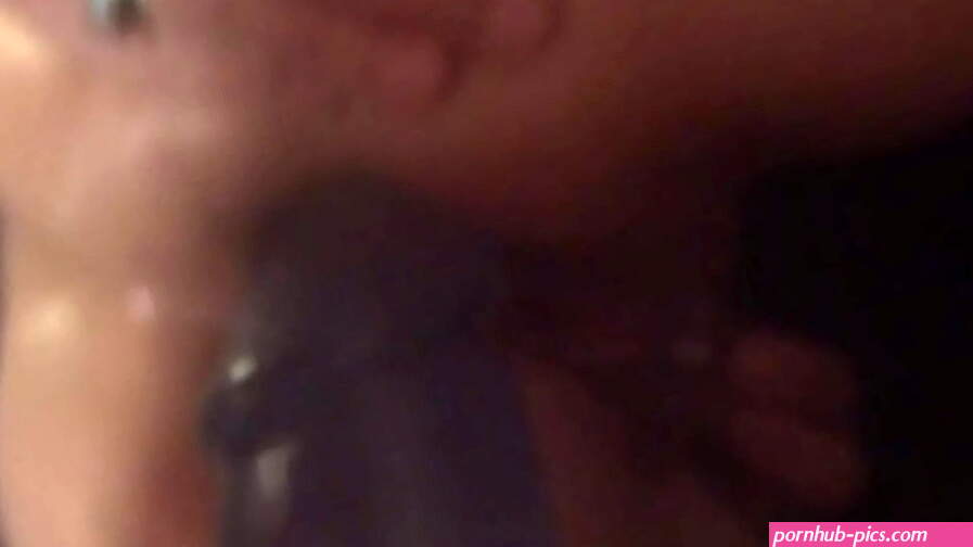 She cant get enough of that huge dildo in her ass take all you want i got more