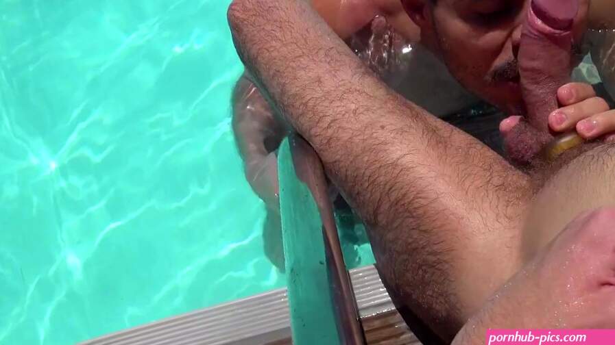 A Fuck in a swimming pool