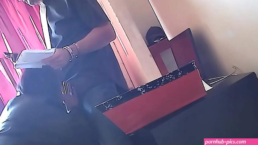office sex secretary blowjob