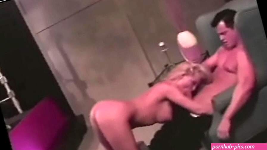 Curvy blonde stripper gets drilled by a client stud