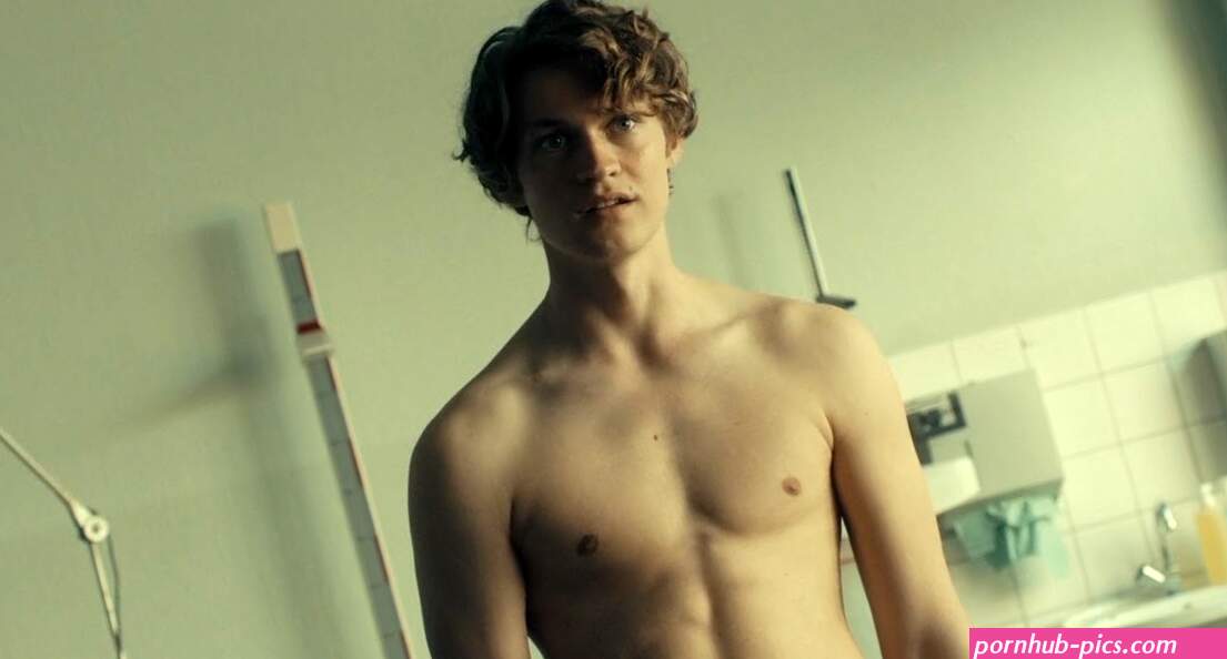 Nudi al cinema: Damian Hardung