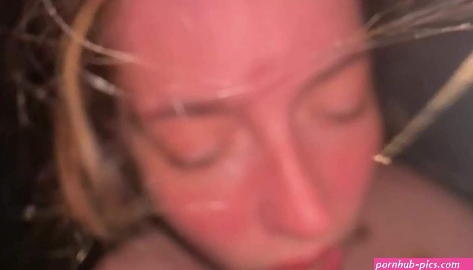 Authentic Real Reactions to Her First Time Squirting From Sex