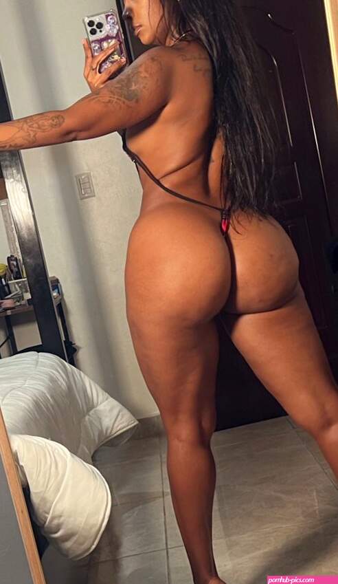 OnlyFans model goodgirlgonebahd