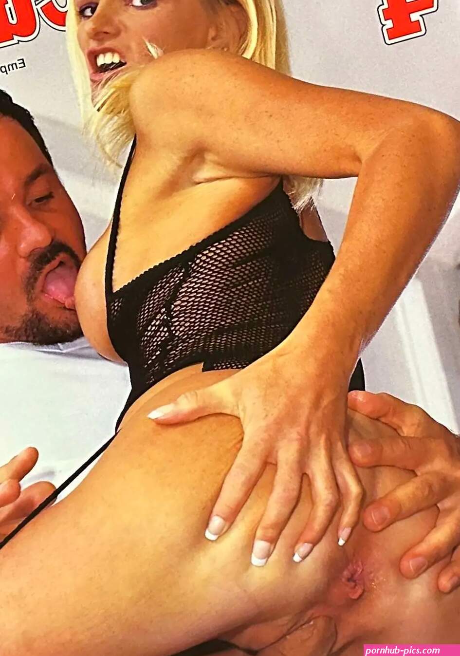 HARDCORE PORN MAGAZINE NEW CUNTS 4