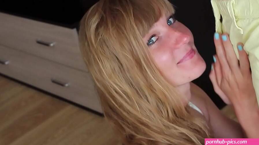 The cutest homemade amateur blowjob ever. Sasha Bikeyeva