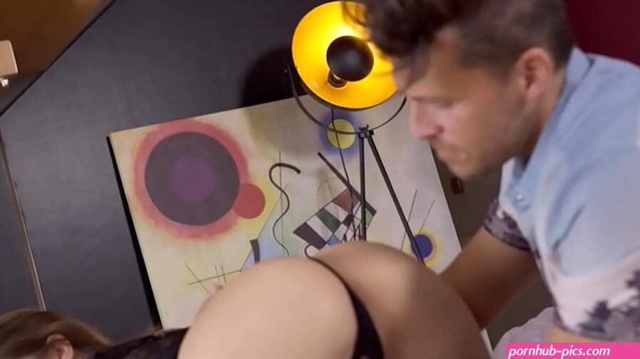 CUCKOLD HUSBAND FILMS WHILE I FUCK His YOUNG ITALIAN WIFE!