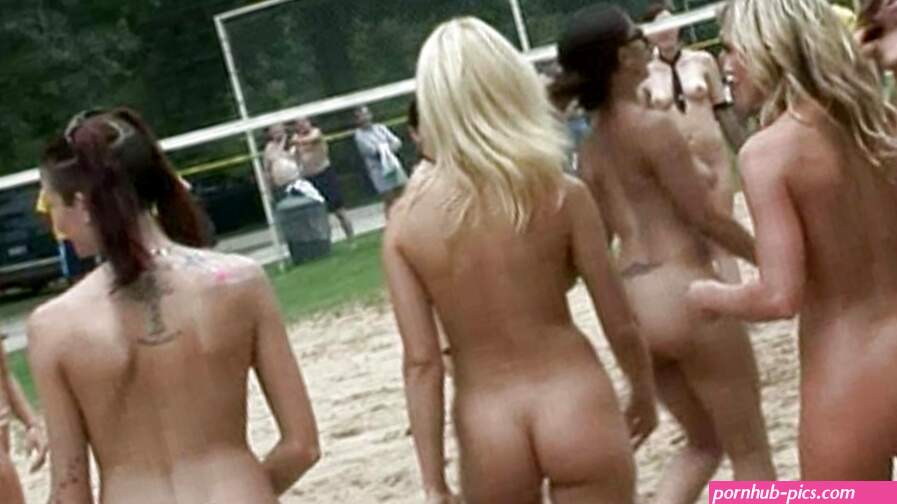 College girls play a nude volleyball game