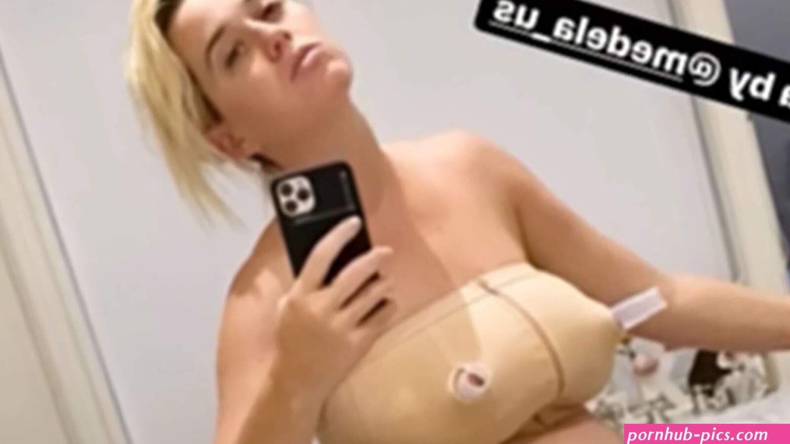 Katy Perry Poses in Breast-Pumping Bra and Maternity Underwear Four Days After Giving Birth