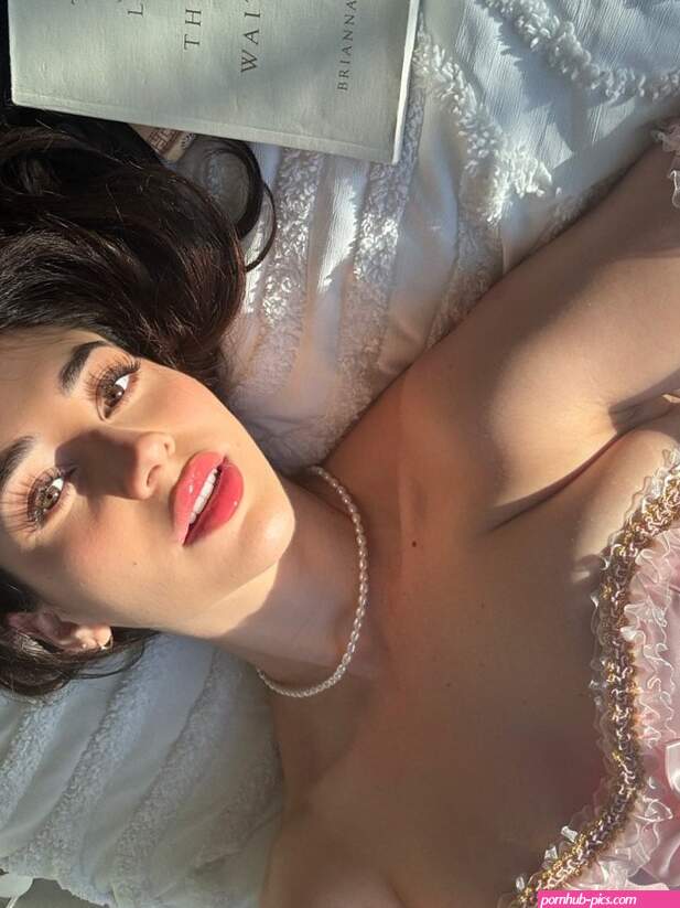 Mariam Olivera mariamolv Nude OnlyFans