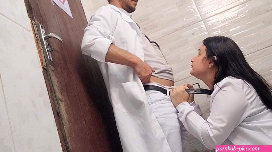 Doctor and nurse cant resist and have sex in the hospital bathroom during their shift