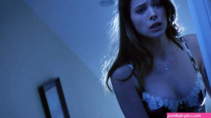 Naked Peyton List I in FlashForward ANCENSORED