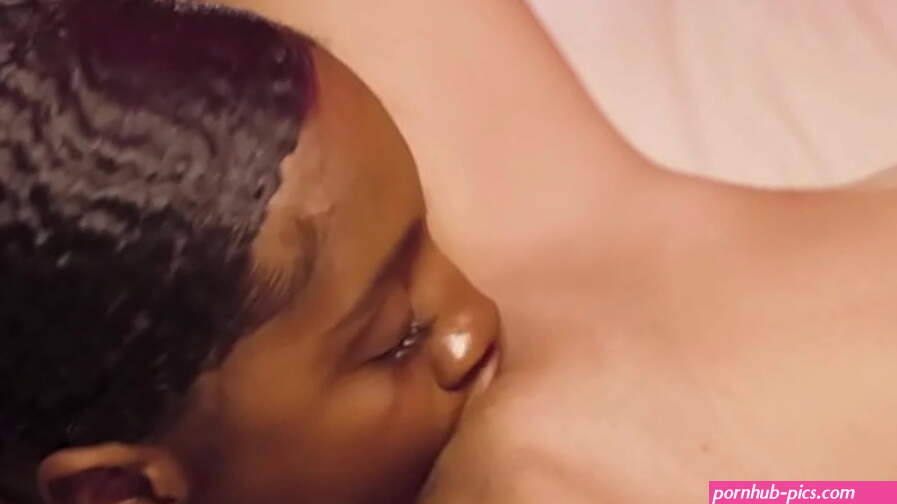 Brunette ebony pussy licking asian babe