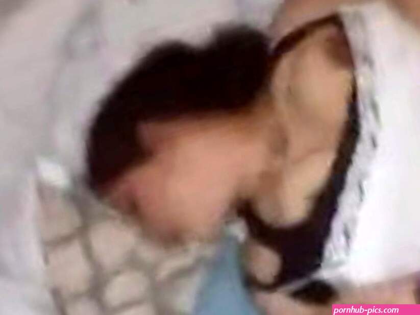 Guys Take Turns Fucking Thot