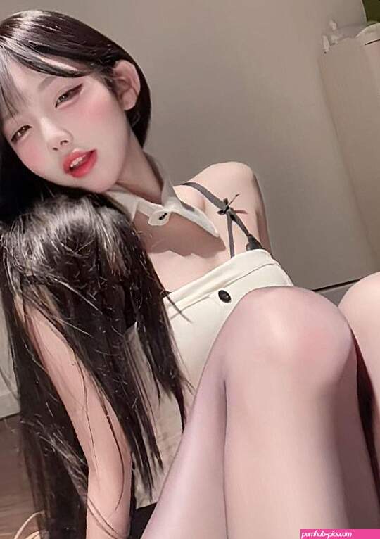 littlesophia littleluoshao luoshaobaby reel Naakte Gelekte OnlyFans Foto 4
