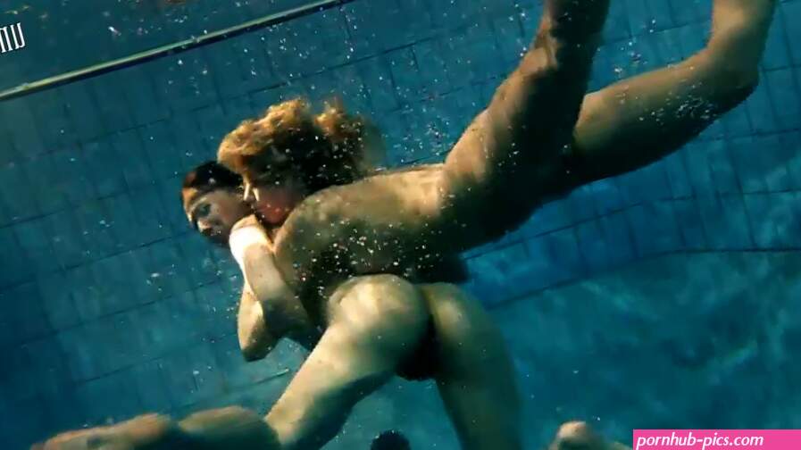 Nude Underwater Swimming Porno Videos